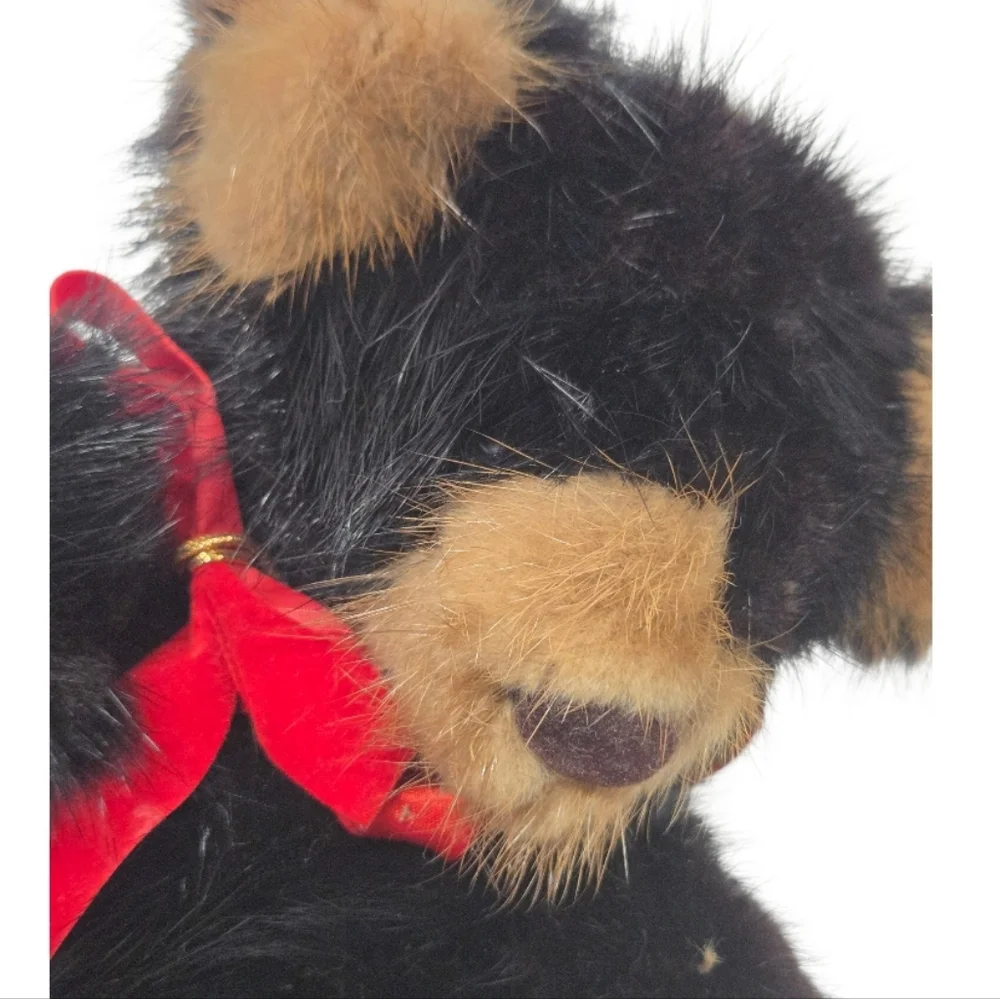 Vintage Colletible Rare Bear 1982 Third Generation Genuine Mink‎ Bear